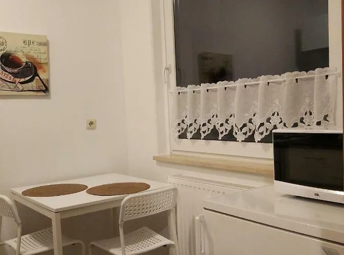 Hausburg Studio. View * Augsburgo