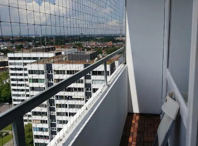 Hausburg Studio. View * Augsburgo